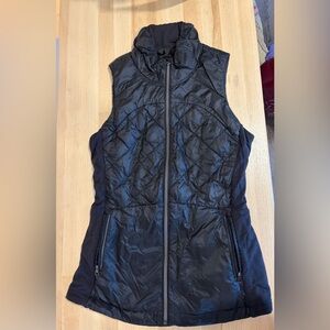 Lululemon Athletica Down for a run vest
